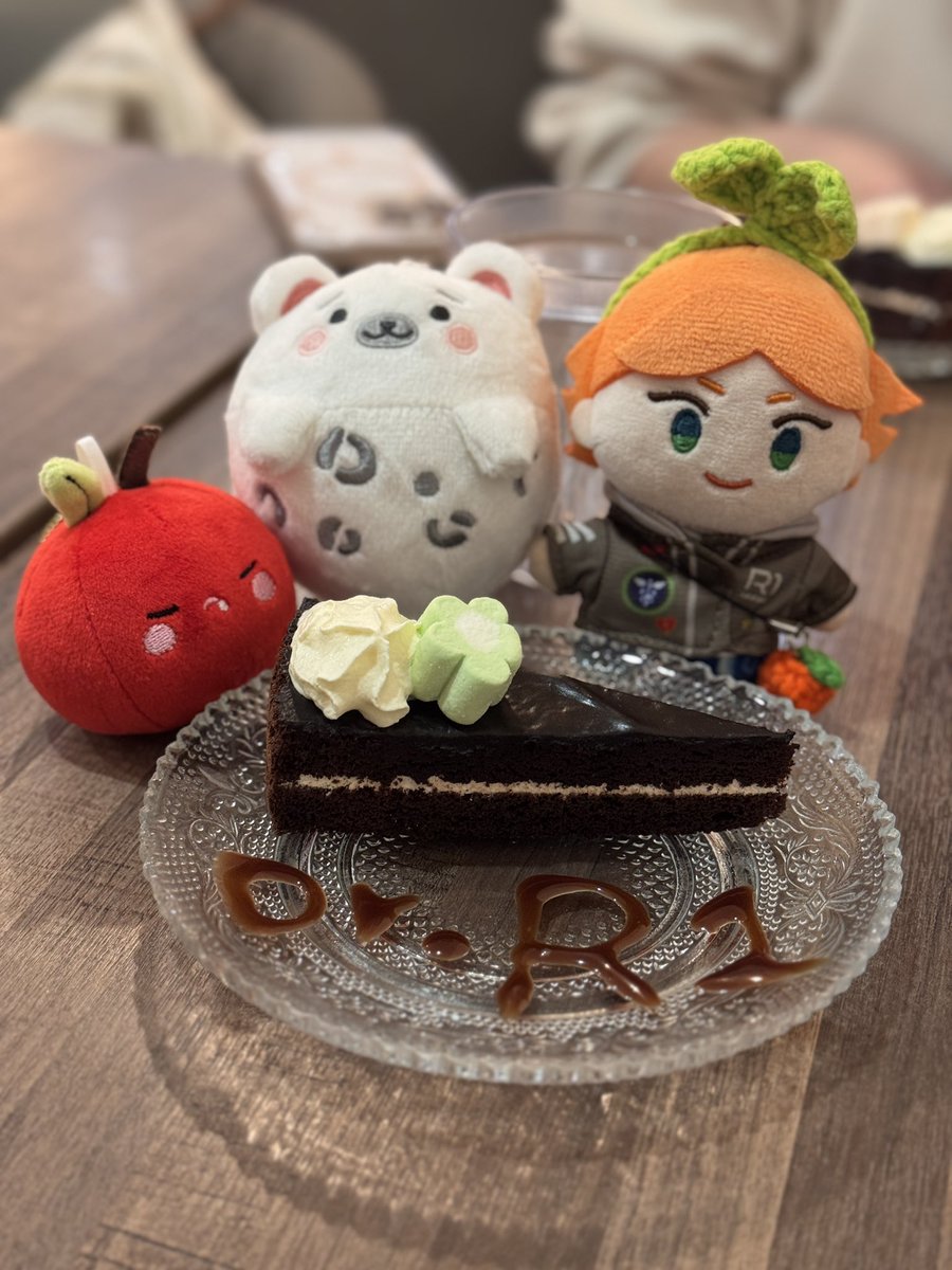 （00:52） tweet media