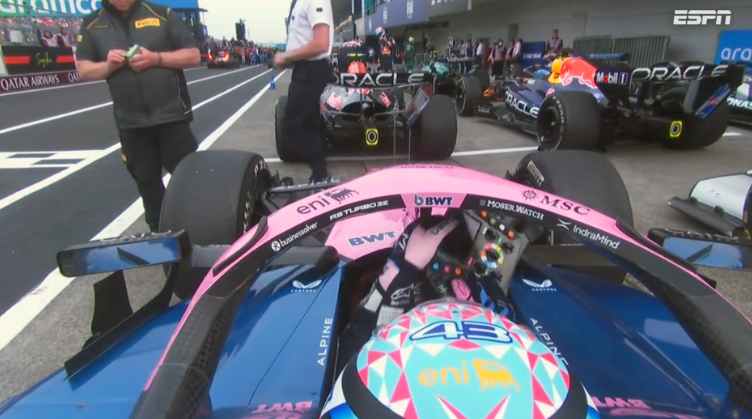 🏁 Vivo F1 tweet media