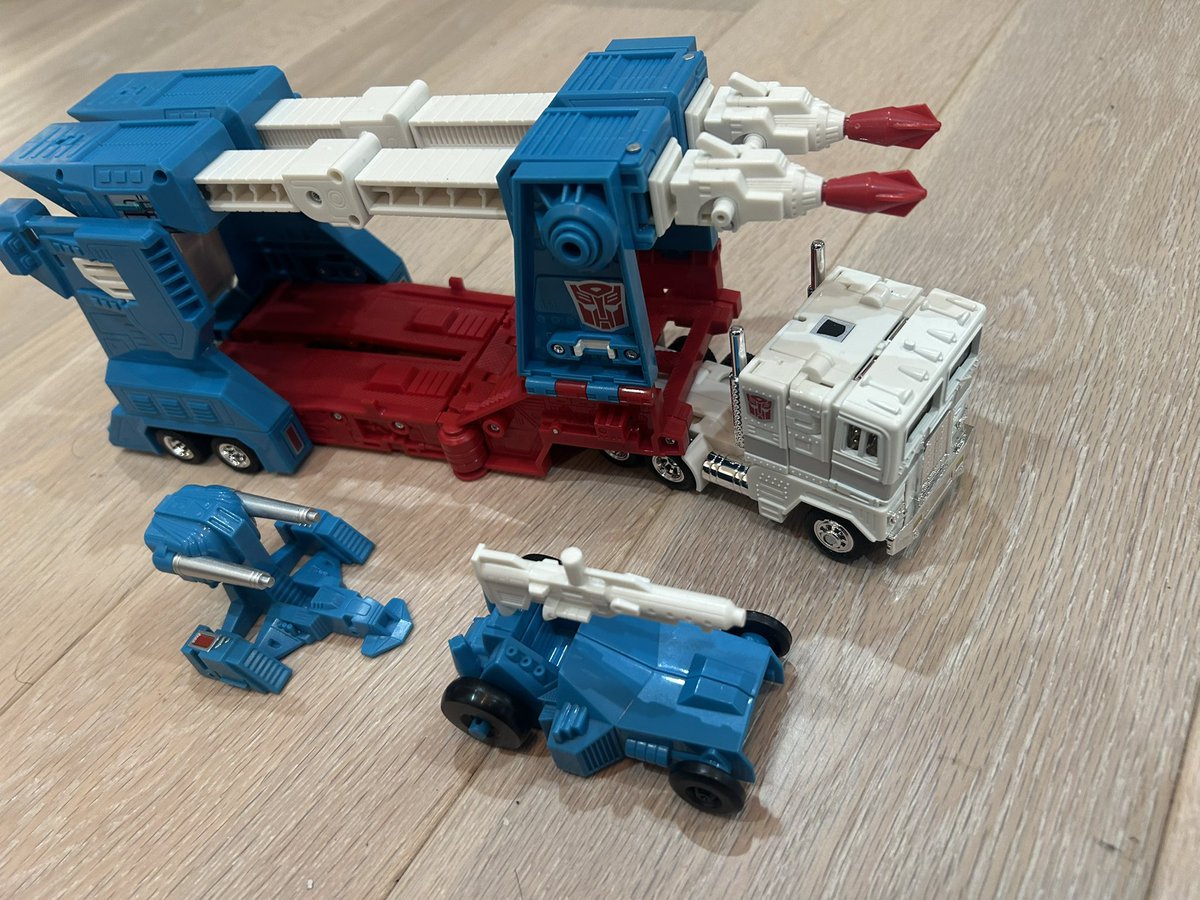 だんごむし tweet media