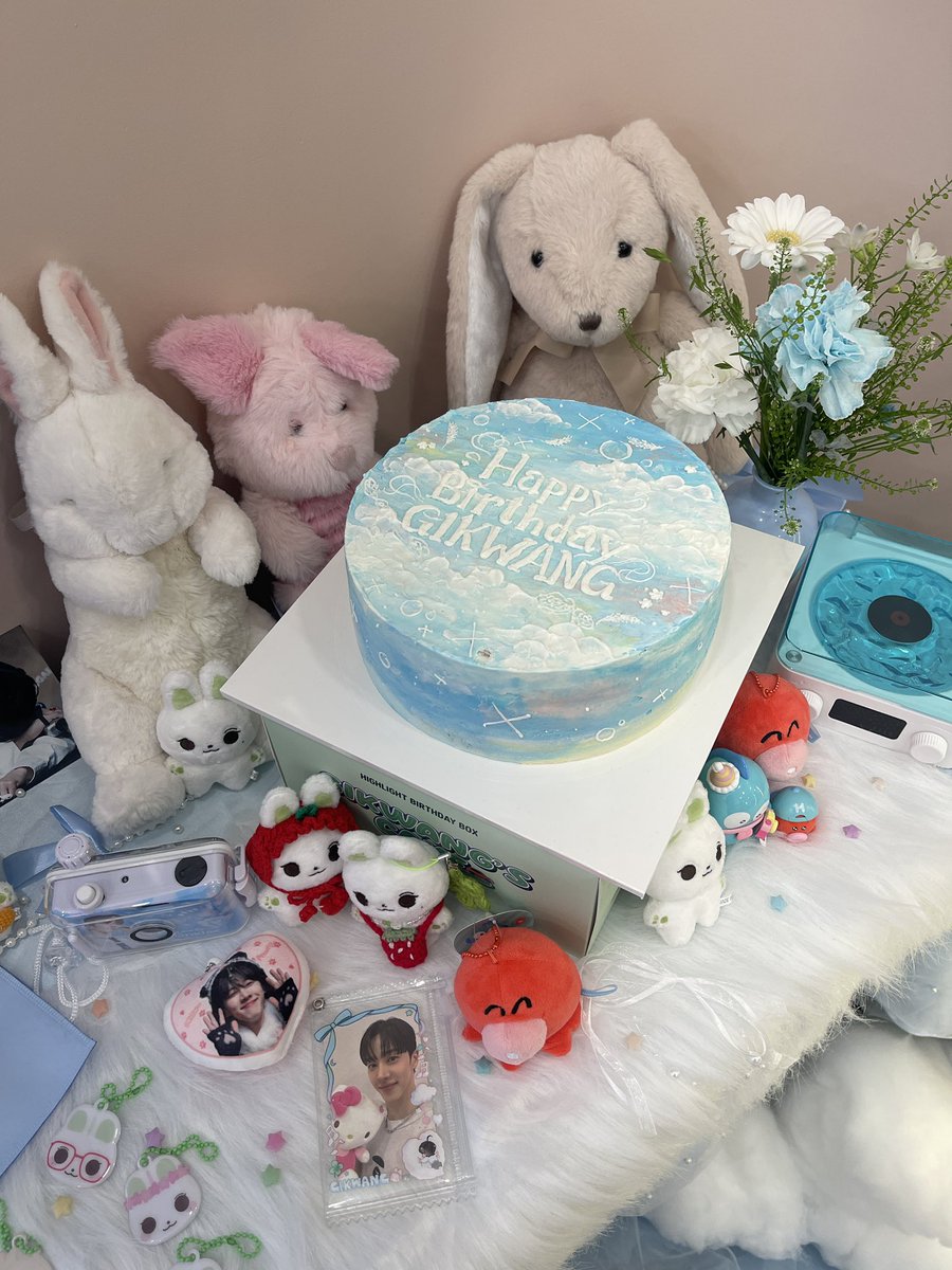 cloudyy ₊‧꒰ა❤︎໒꒱ ‧₊ tweet media