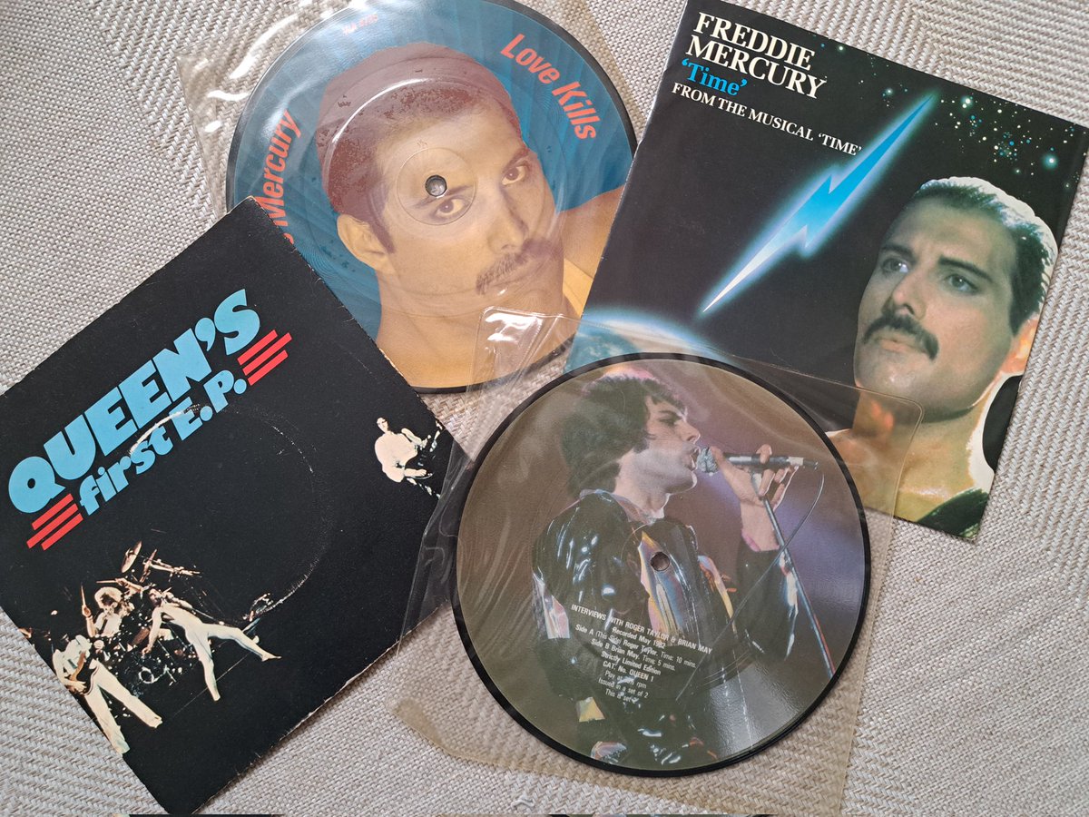 すくぃーき tweet media