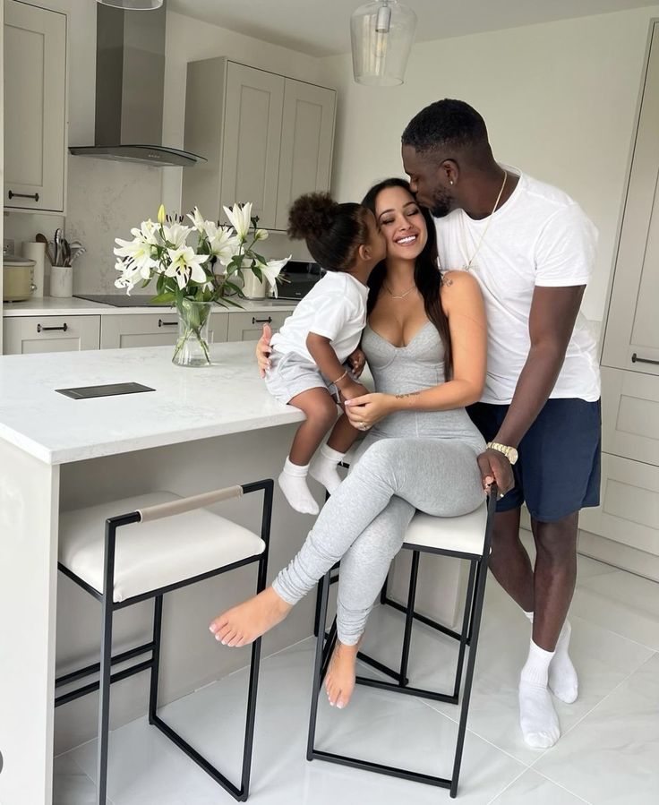 LLONER 🦅🪐 tweet media