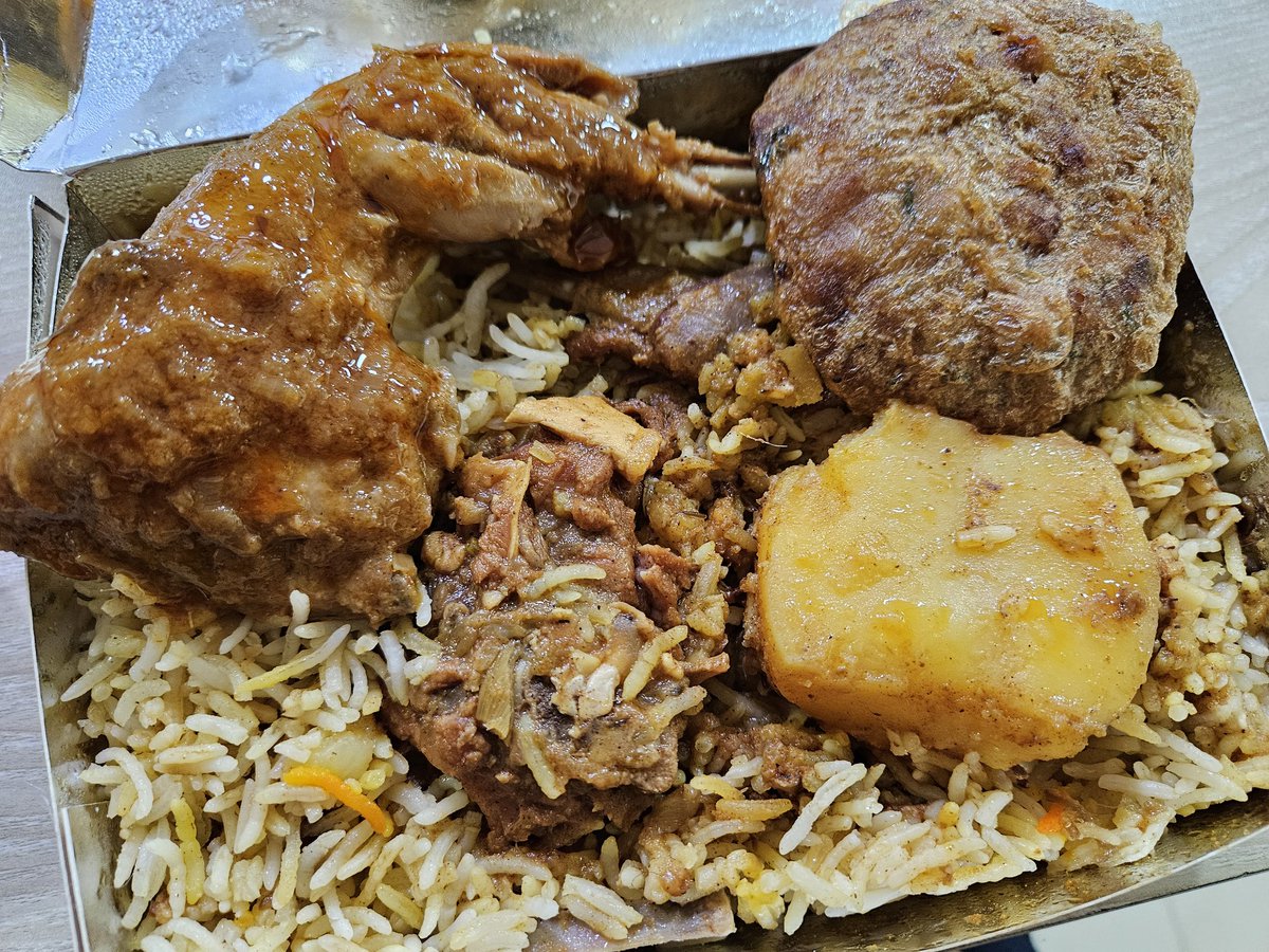 Noska🐈⬛ tweet media