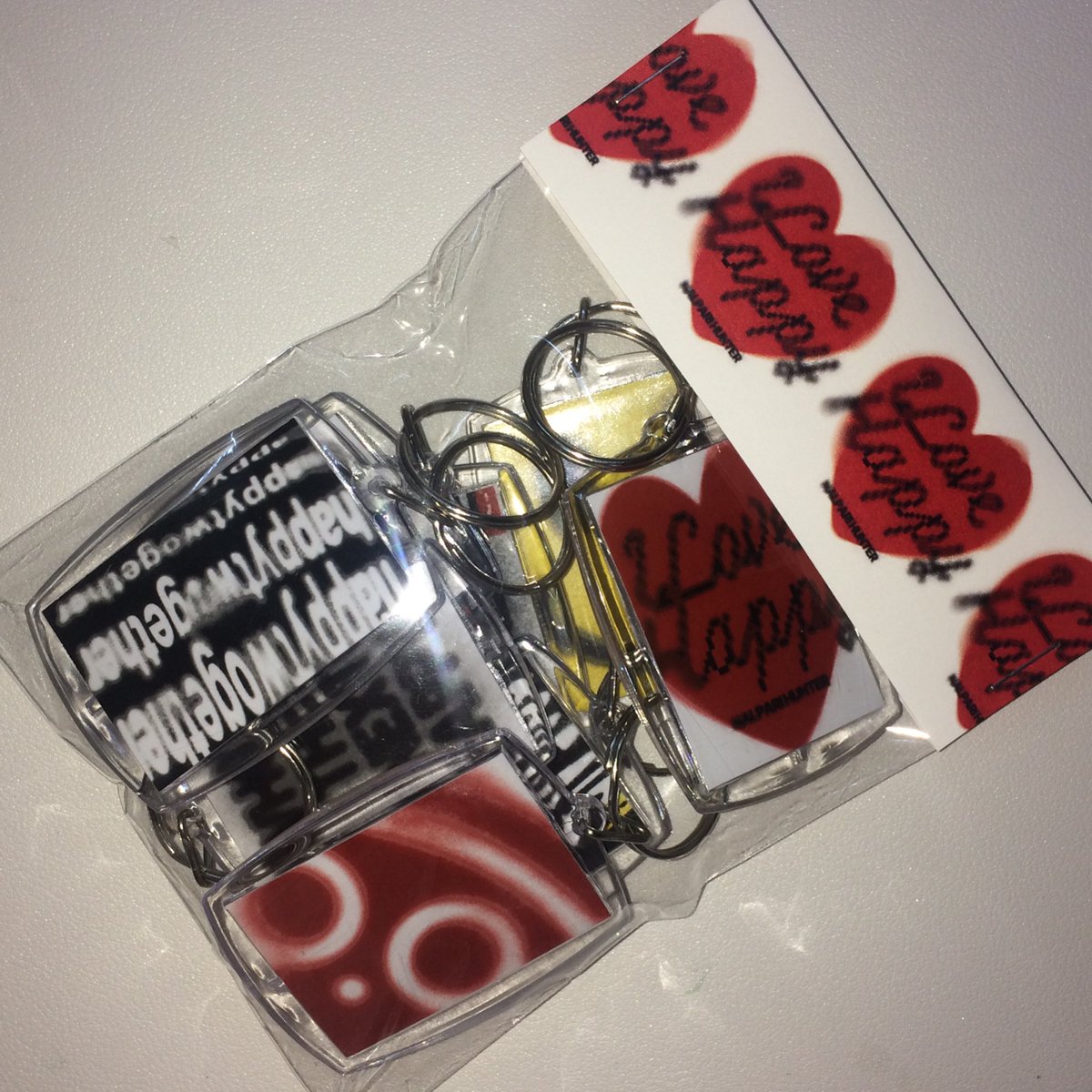 찌잉 .. tweet media