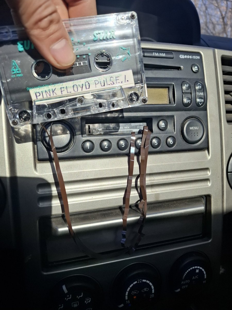 Степан Пантера tweet media