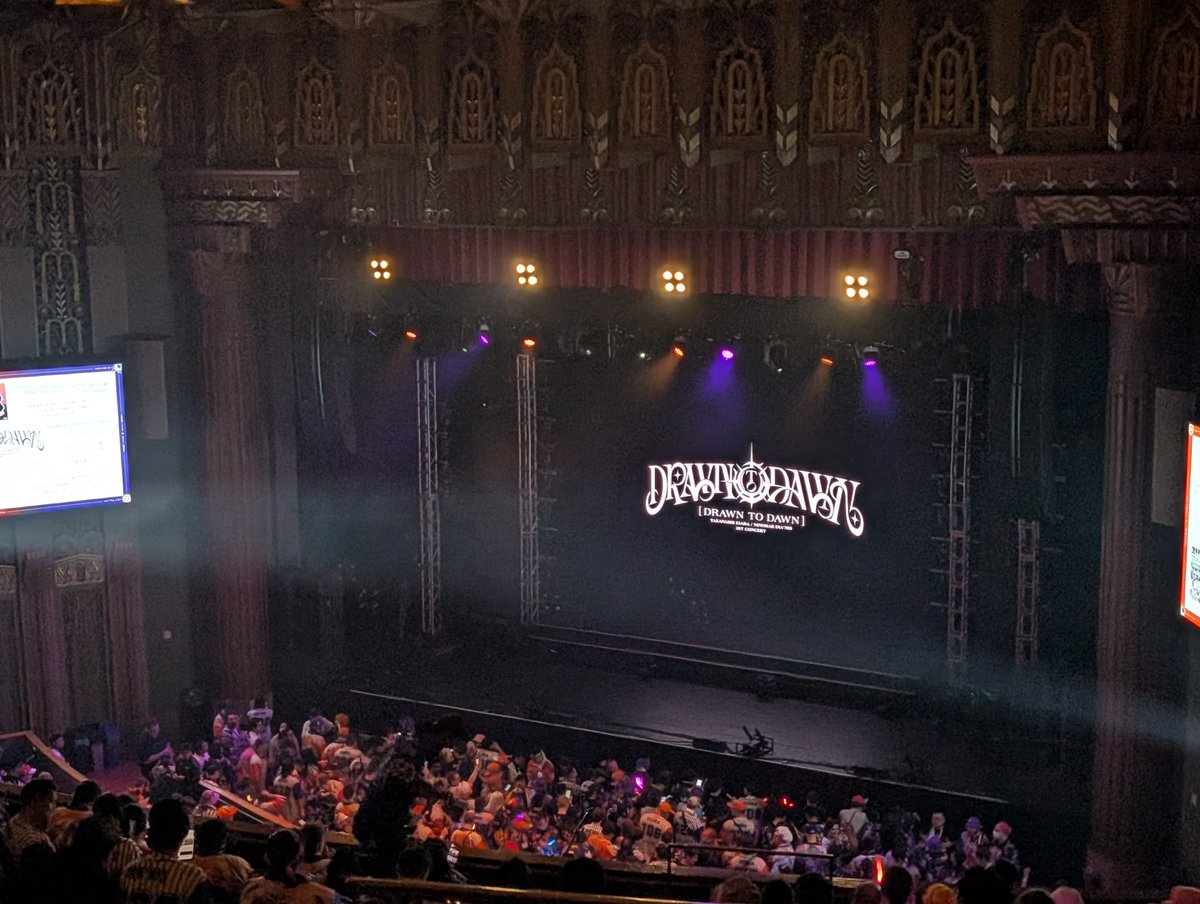 Gwen 💀 🔜 Drawn to Dawn tweet media