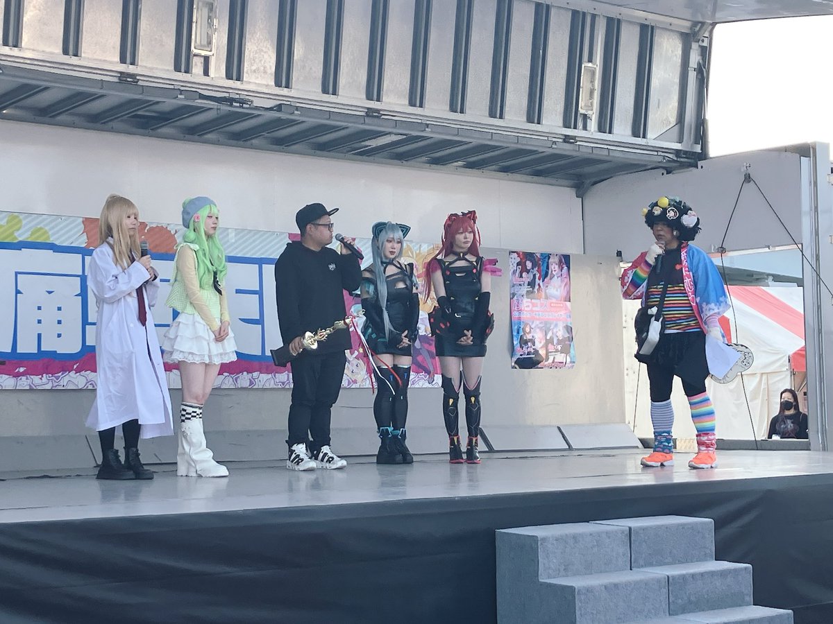 痛車天国 tweet media