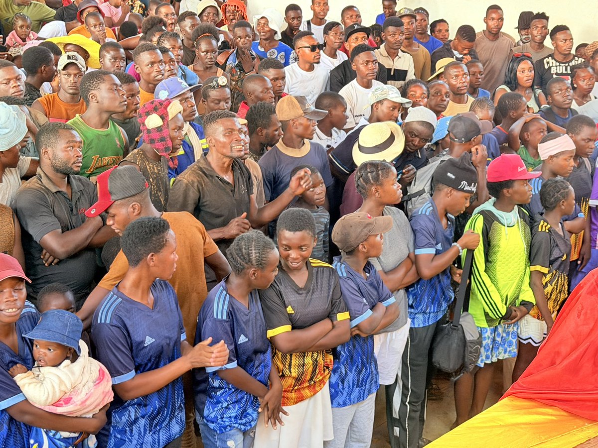 Hon Getrude Mutandi tweet media