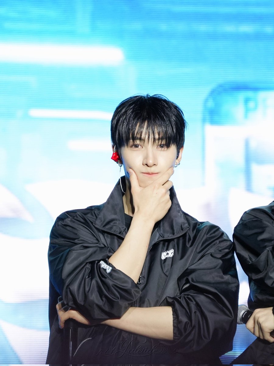 Yuletide0427's tweet photo. 260329 SPECIAL CONCERT 
<ONE BEAT> In Hong Kong
Soundcheck 

#NEXZ #넥스지 #ネクスジ
#YU #유우 #ユウ https://t.co/lalMA71Duw