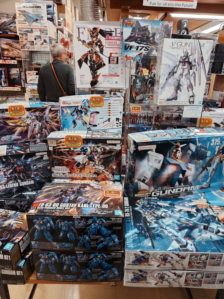 3プラ@3月からガンプラ始めて大体2年経ちました tweet media