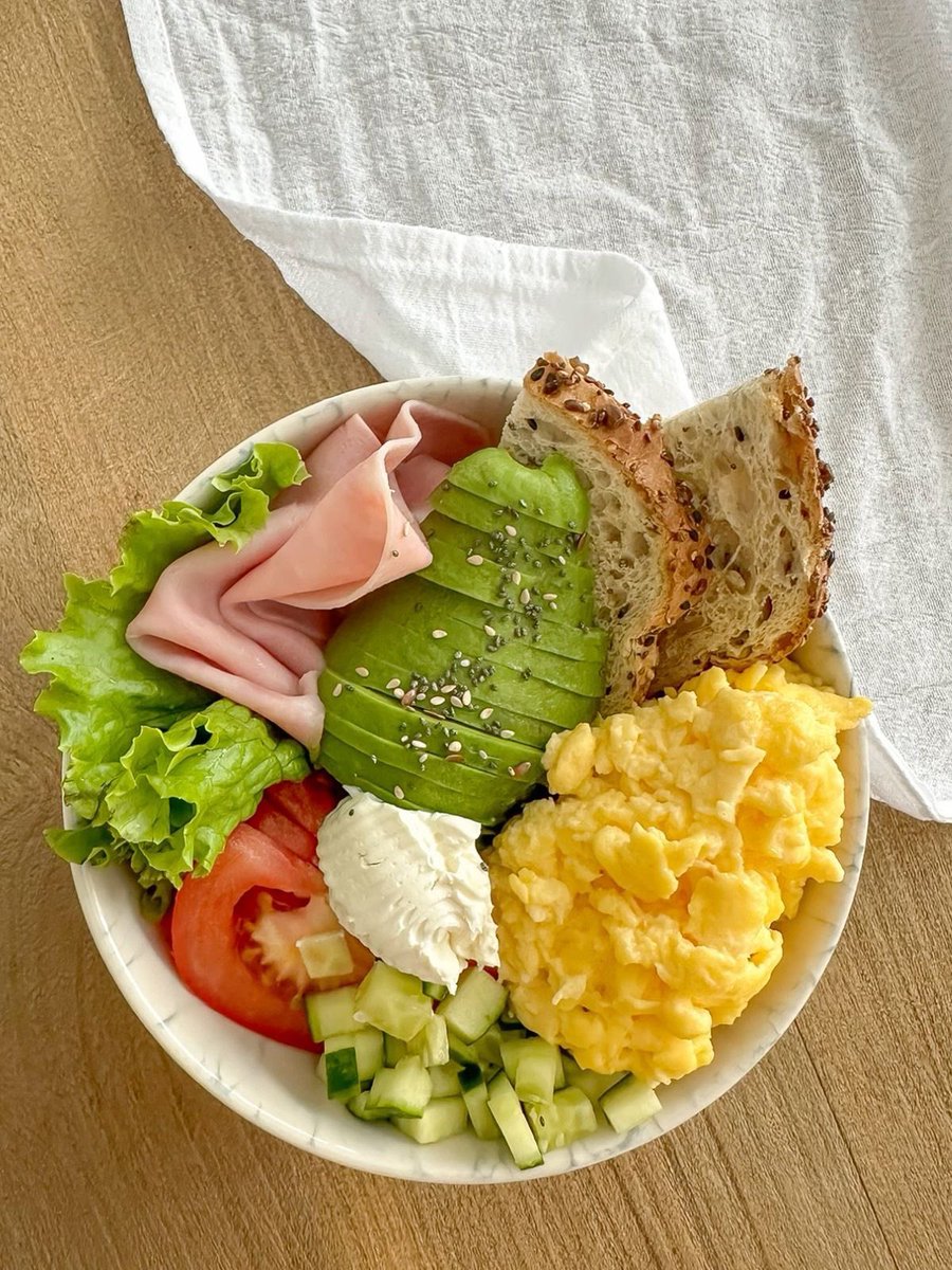 •☆• tweet media