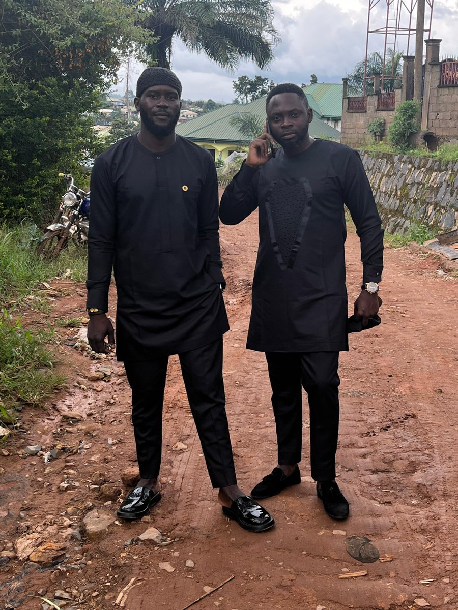 Young Lionel tweet media