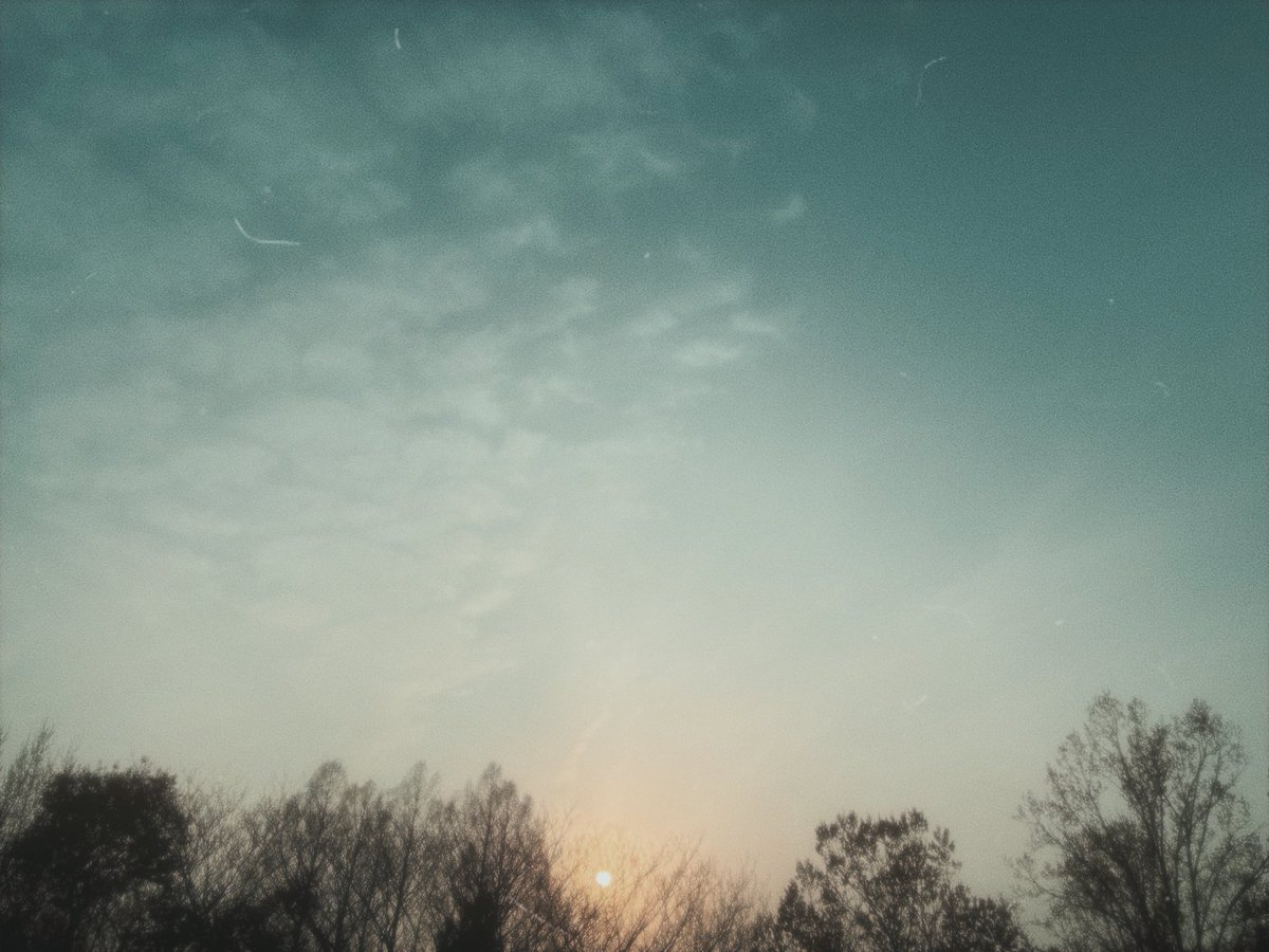Less___000's tweet photo. #thatday https://t.co/XpkvBadWTx