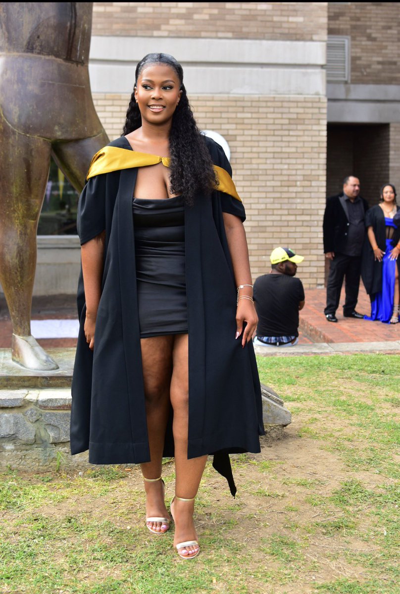 Makhoza💜. tweet media