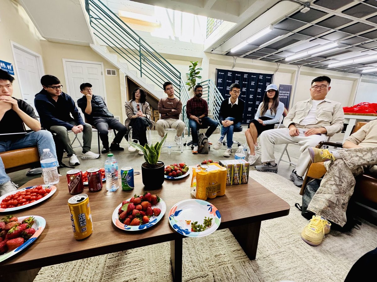 Junfan Zhu 朱俊帆 tweet media