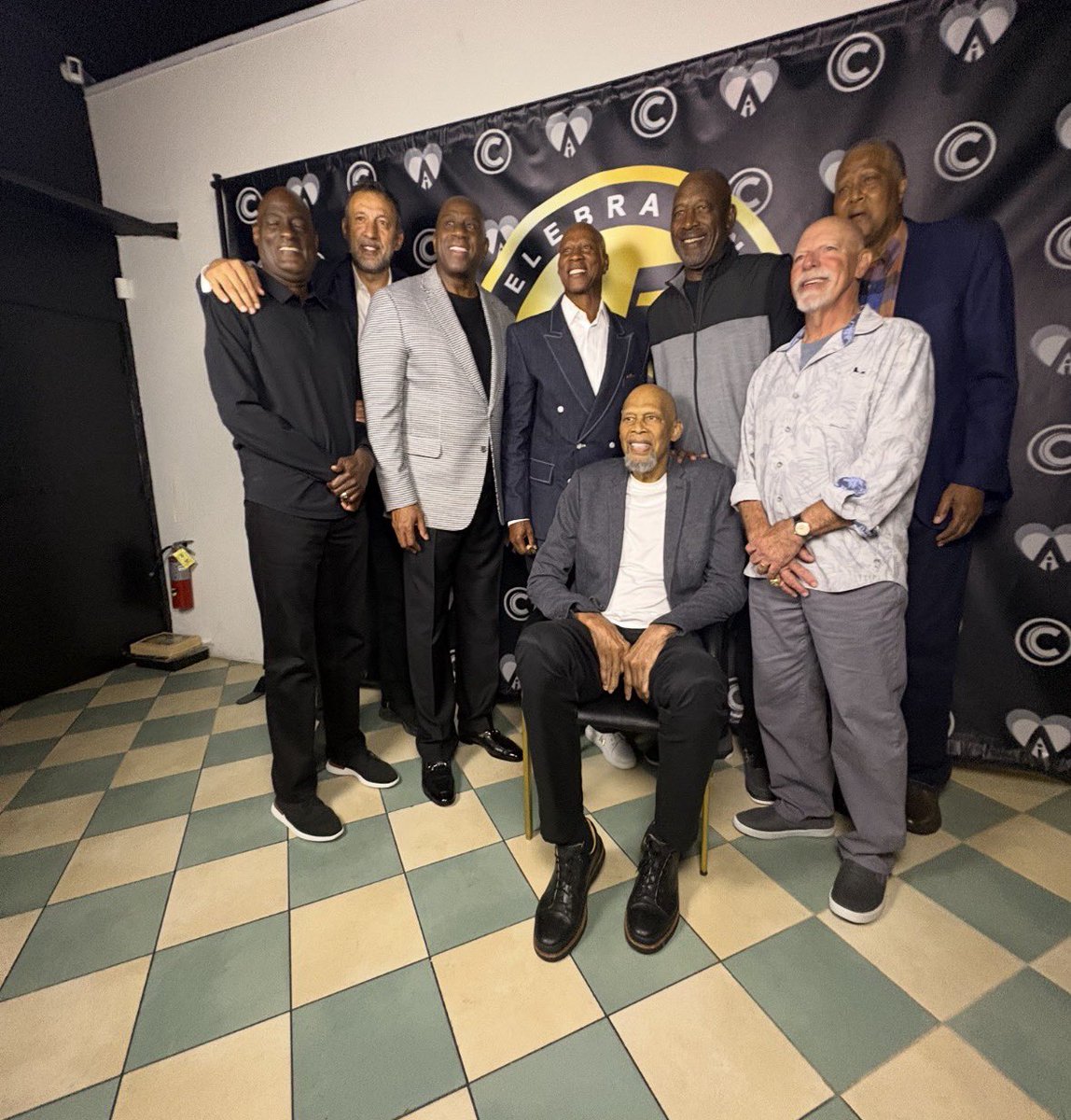 James Worthy tweet media