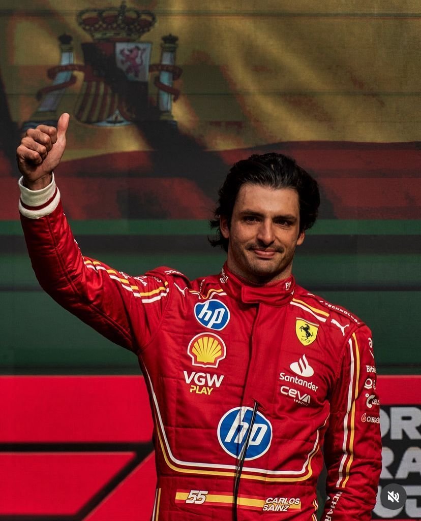 # 𝟻 𝟻 tweet media