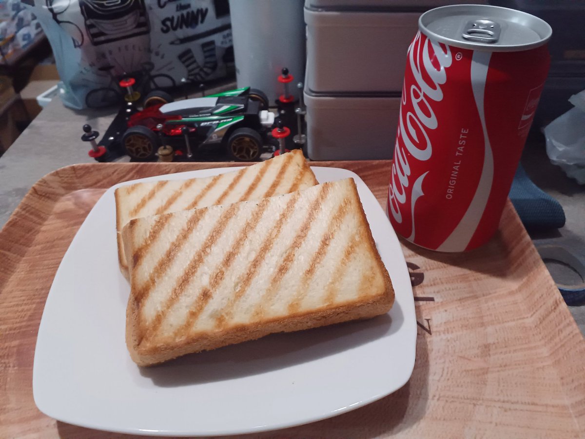 バニバニ tweet media