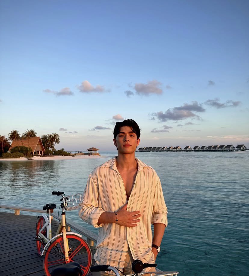 mesi🫟 tweet media