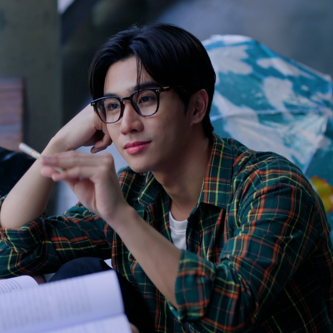 ❥ เด็กสีฟ้า tweet media