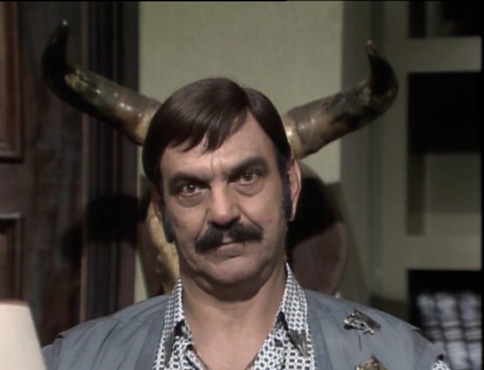 𝒎𝒂𝒓𝒊𝒂 tweet media