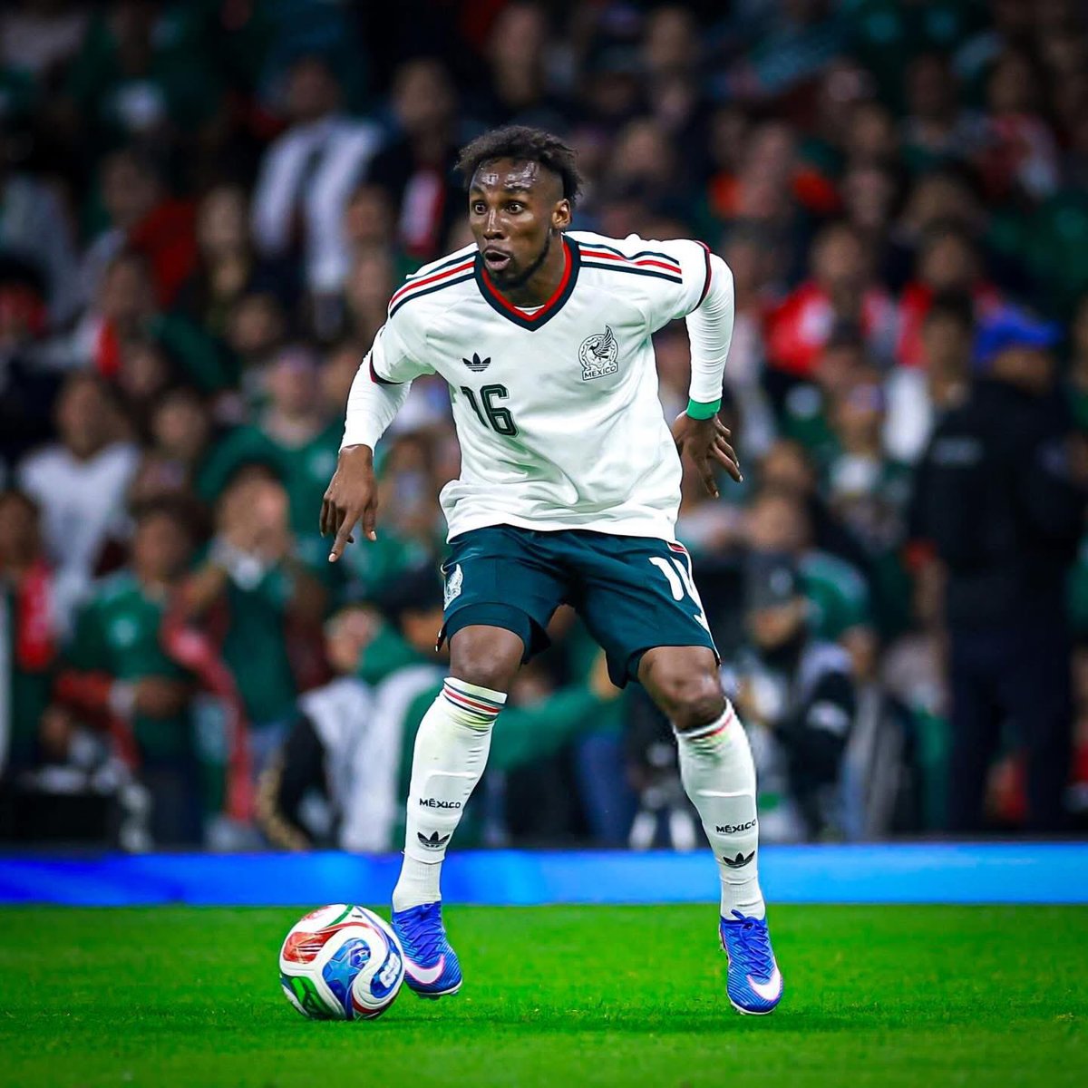 El doble T tweet media