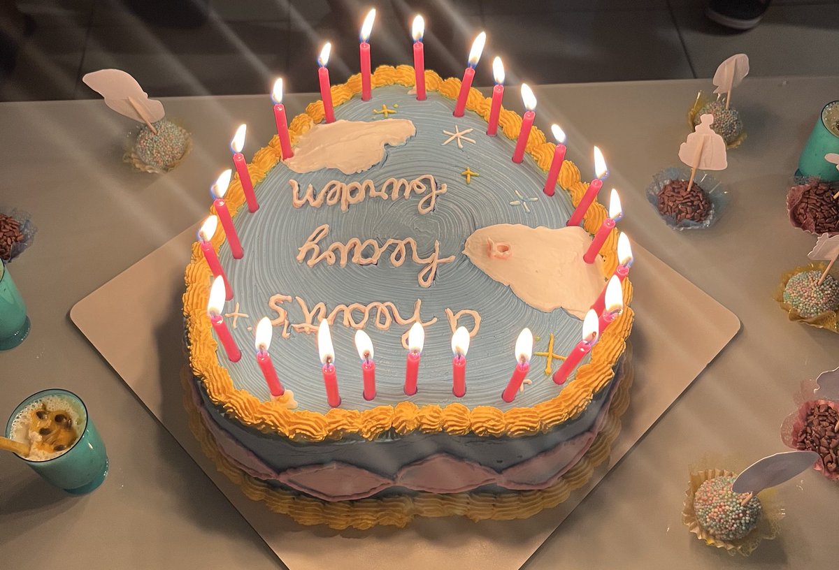 𝐌 𝐀 𝐋 𝐔 🦋 tweet media