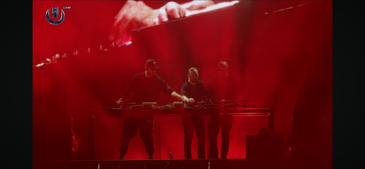 29_baeza's tweet image. Sebastian Ingrosso B2B Steve Angello with friends 
MPA, Boys Noize, Kelly Lee Owens, Afrojack  🔥🔥🔥🔥
 #ULTRALIVE #ULTRA2026 #ULTRAMIAMI