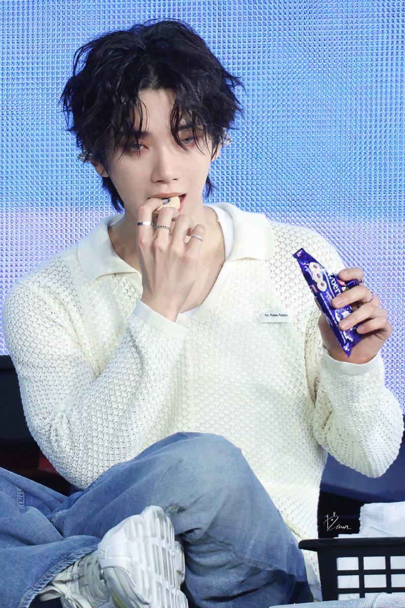 forthdeer tweet media