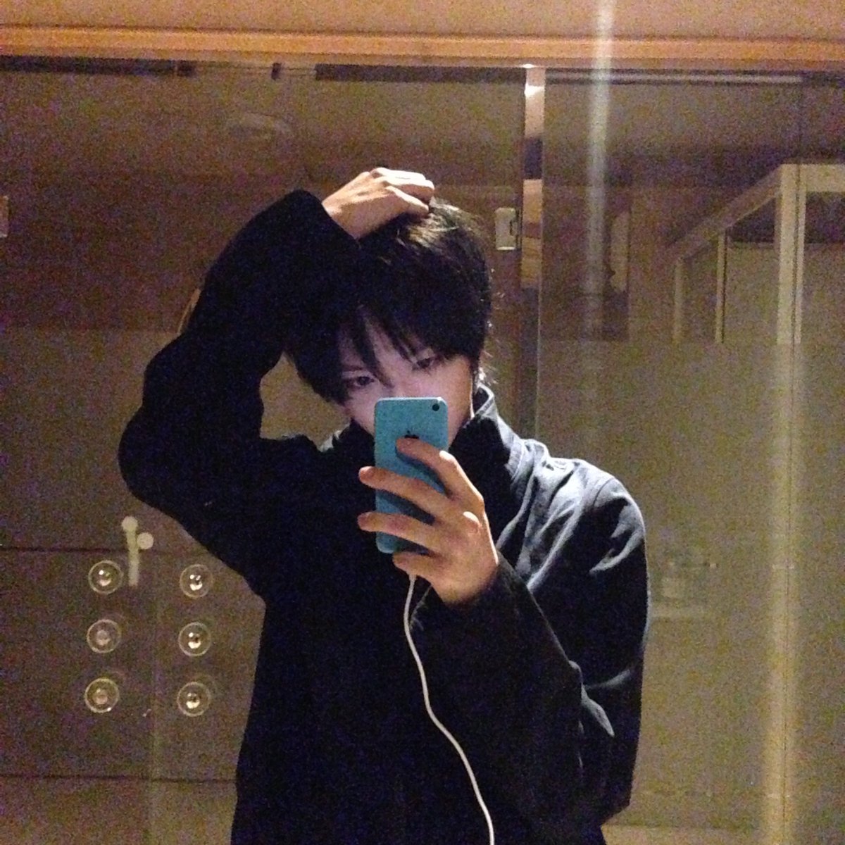 ひ tweet media