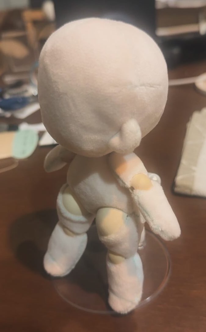 K3maruT's tweet photo. こんなぬいちゃん作ってました。
BJD風ぬい。ちゃんと関節も曲げられて、首も回る仕様。 https://t.co/xxIp0Zsfeu