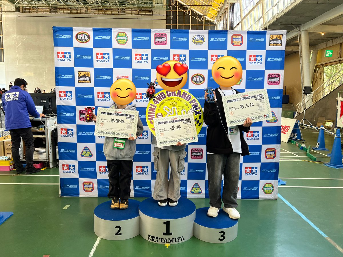 Tommy@UKR tweet media