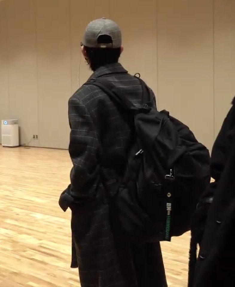 aღ⁷🦌 bts is back!! tweet media