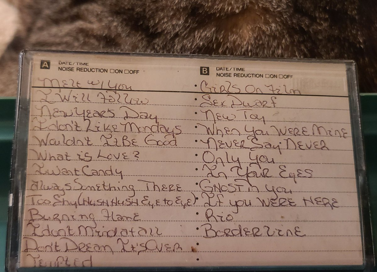 MuseLotus's tweet photo. @mattnathanson sorted my old cassette tapes today. Found a mix tape I made circa 80s(?) - The Aquarian Gregarian's Effervescent Melodies. I'd've made you a copy for your birthday, Aries Man. I hope you had a delightful day 🎂🎶✨️ https://t.co/HyLT8vh5kd