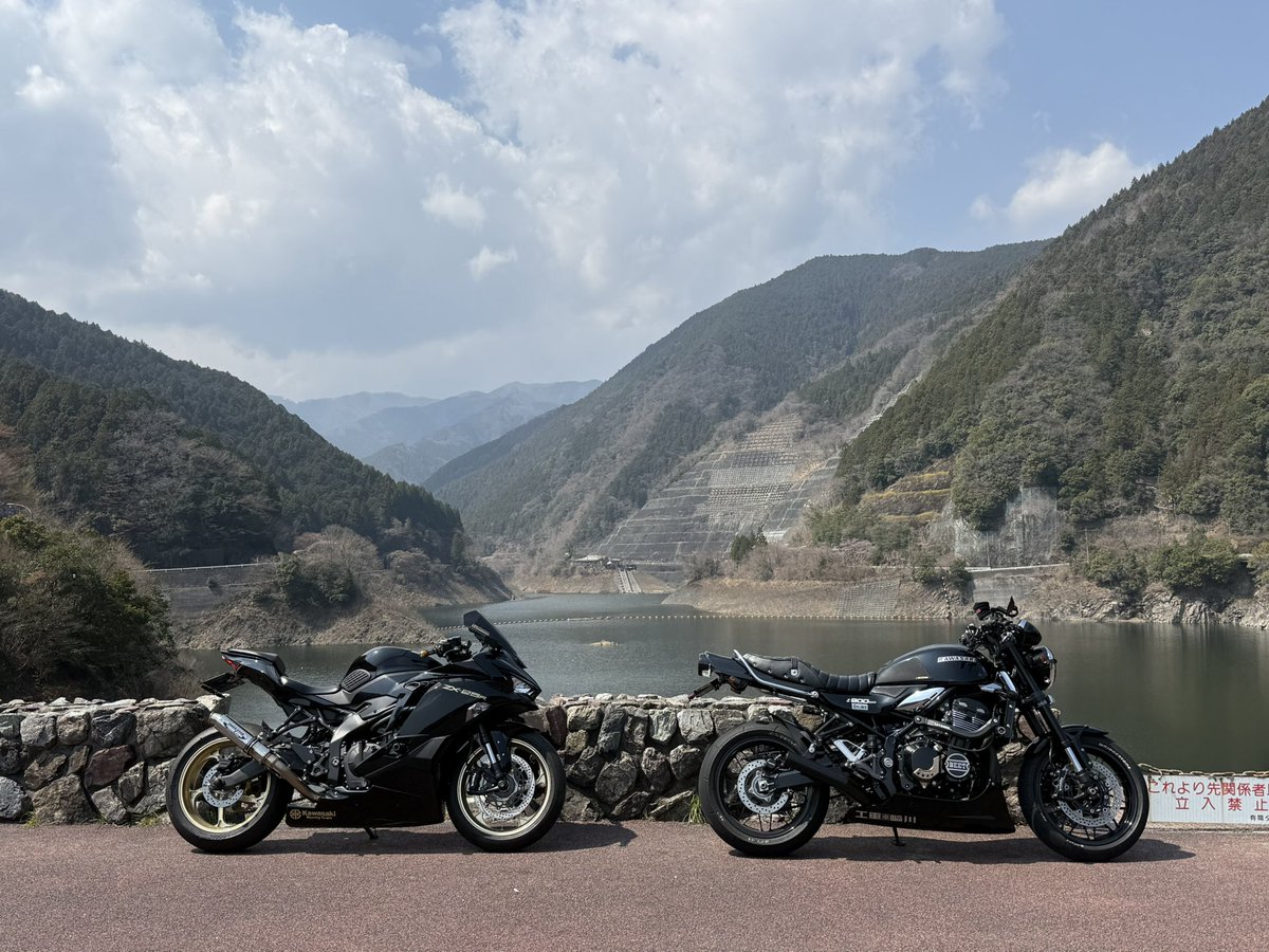 CBDS111's tweet image. こんにちは☀️
久しぶりの

有間ダム✨

#zx25r
#z900rs