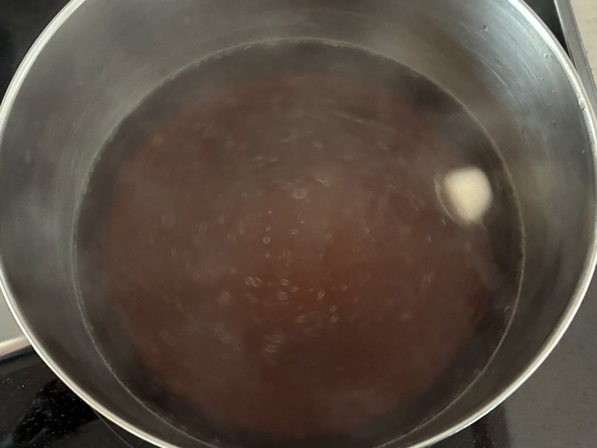 ごろどく tweet media