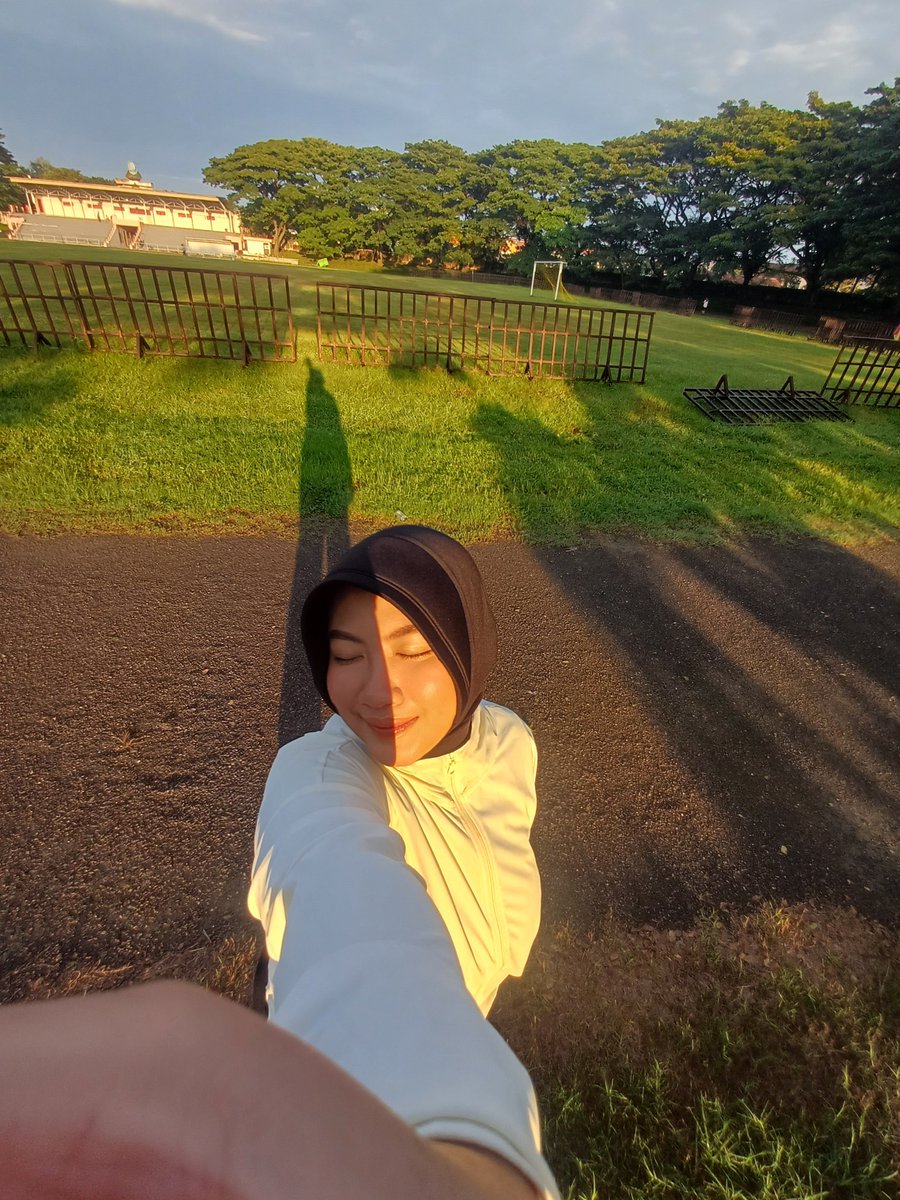 Adfiana Anisa tweet media