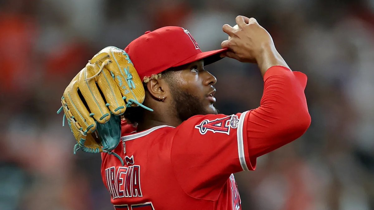 SleeperAngels tweet media