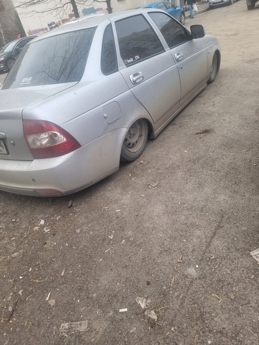 устрицавтрамвае tweet media