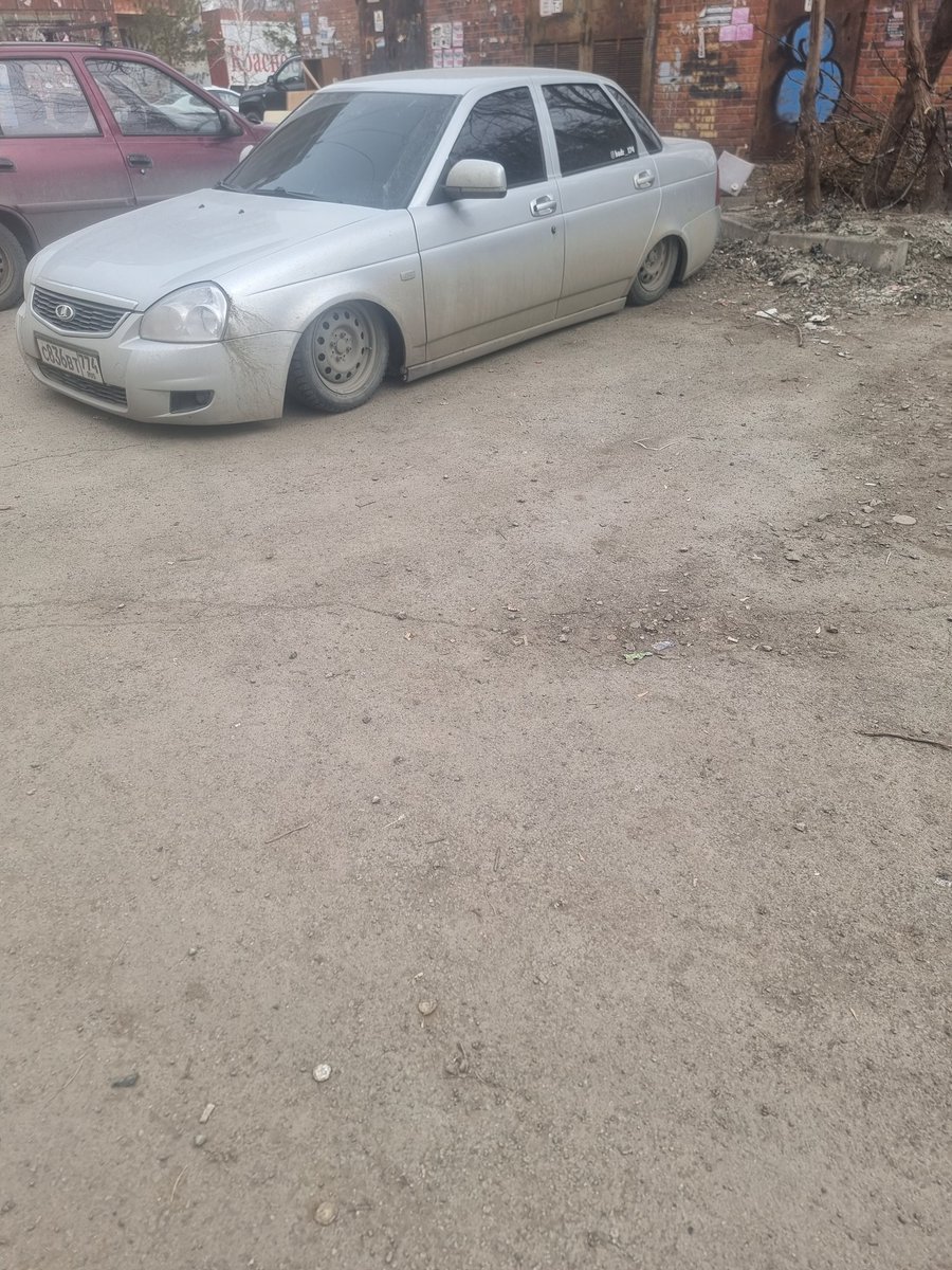 устрицавтрамвае tweet media