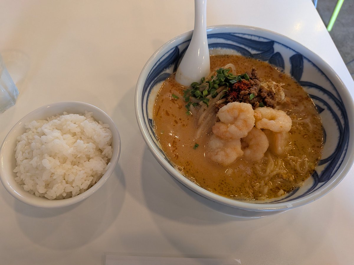 オヒョウどん tweet media