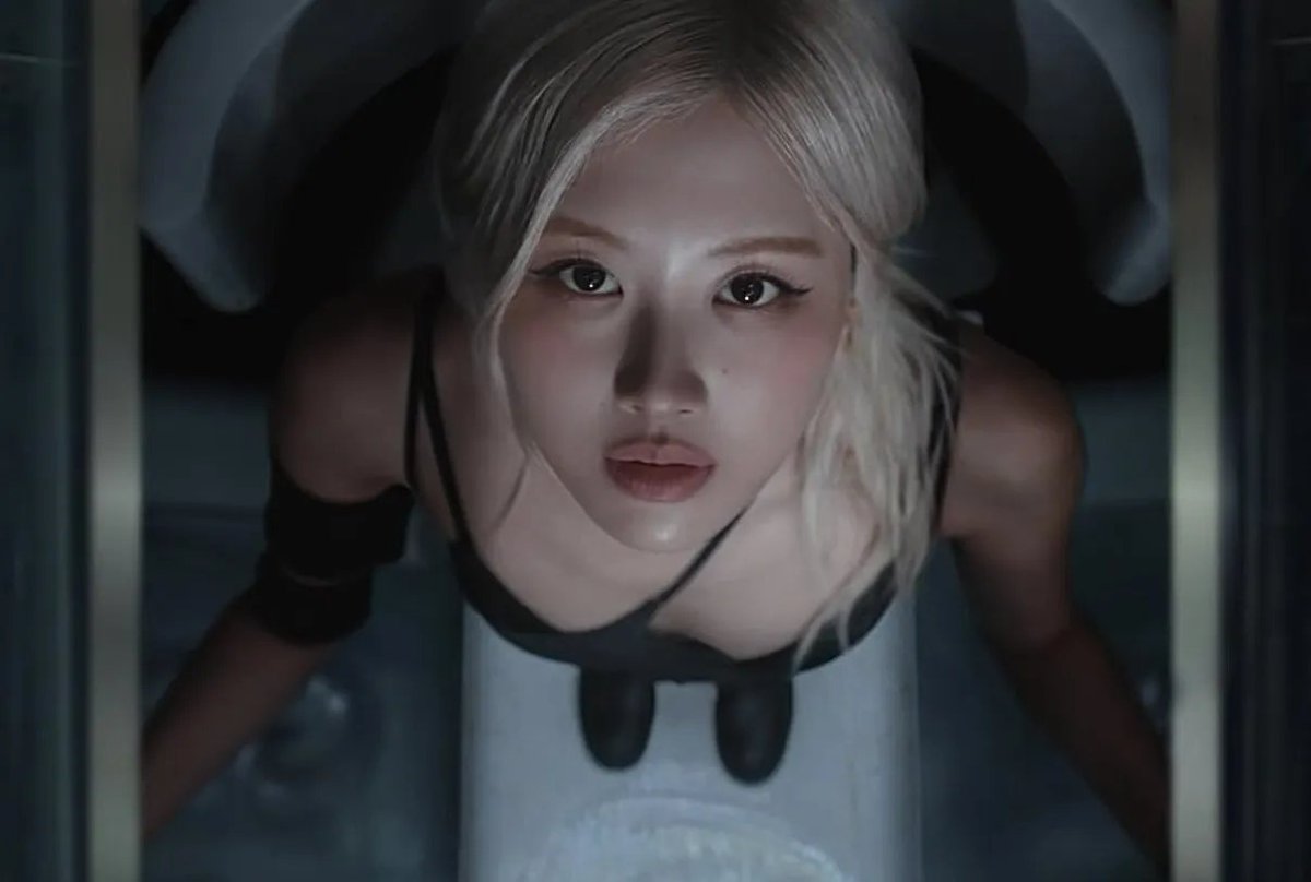 BLACKPINK's Rosé is set to continue her diverse musical journey in 2026.

(m.entertain.naver.com/home/article/1…)