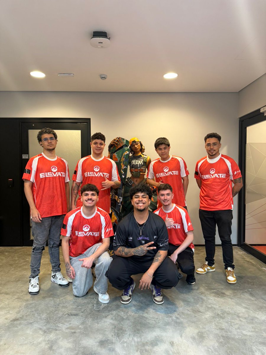 v1nnyzera's tweet photo. 1x3 vs 2Game e encerramos nossa participação com o top 3, no primeiro split do #challengersbr
Orgulhoso do time e feliz pela experiência que conquistamos.
Obrigado pelo apoio e torcida, ansioso pelo segundo split!
#goELEVATE https://t.co/iwlUTwrlNU