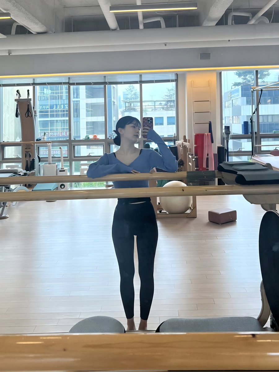 이 、 𝙎𝙖𝙧𝙖𝙮𝙪. tweet media