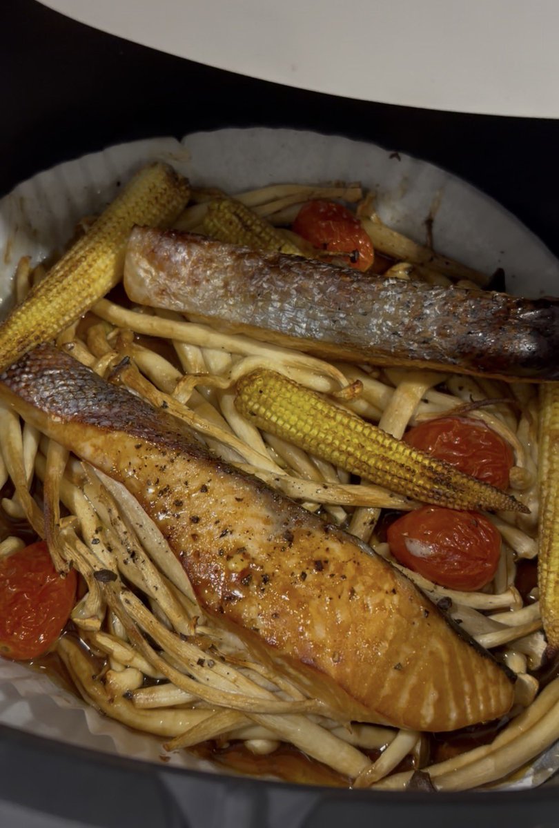 Pizza🍕 tweet media