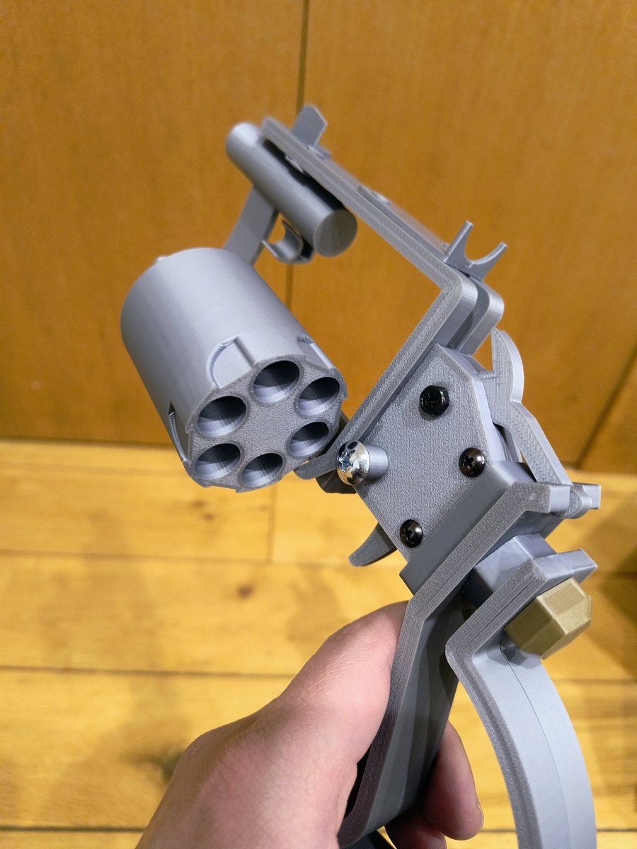 テルミ★★★ tweet media