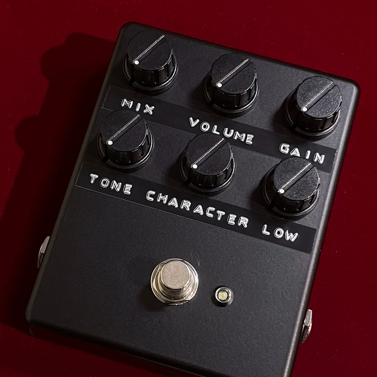 【#ロックイン難波】待望再入荷！注目の国産ブランド「#SONIFIX」の"AURION"が1台のみフリー枠あります！特徴的なCharacterを含む6つのノブにより多彩な極上ベースドライブを出力！ぜひお早めにチェックください★（新品/送料無料）  →digimart.net/cat13/shop4773…
<a href="/SONIFIX_/">SONIFIX</a>