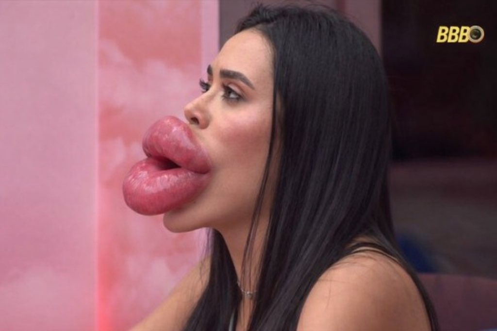 Denise e seus pets 🐱🐶🌵🥂🐍🍍🧙‍♀️ tweet media