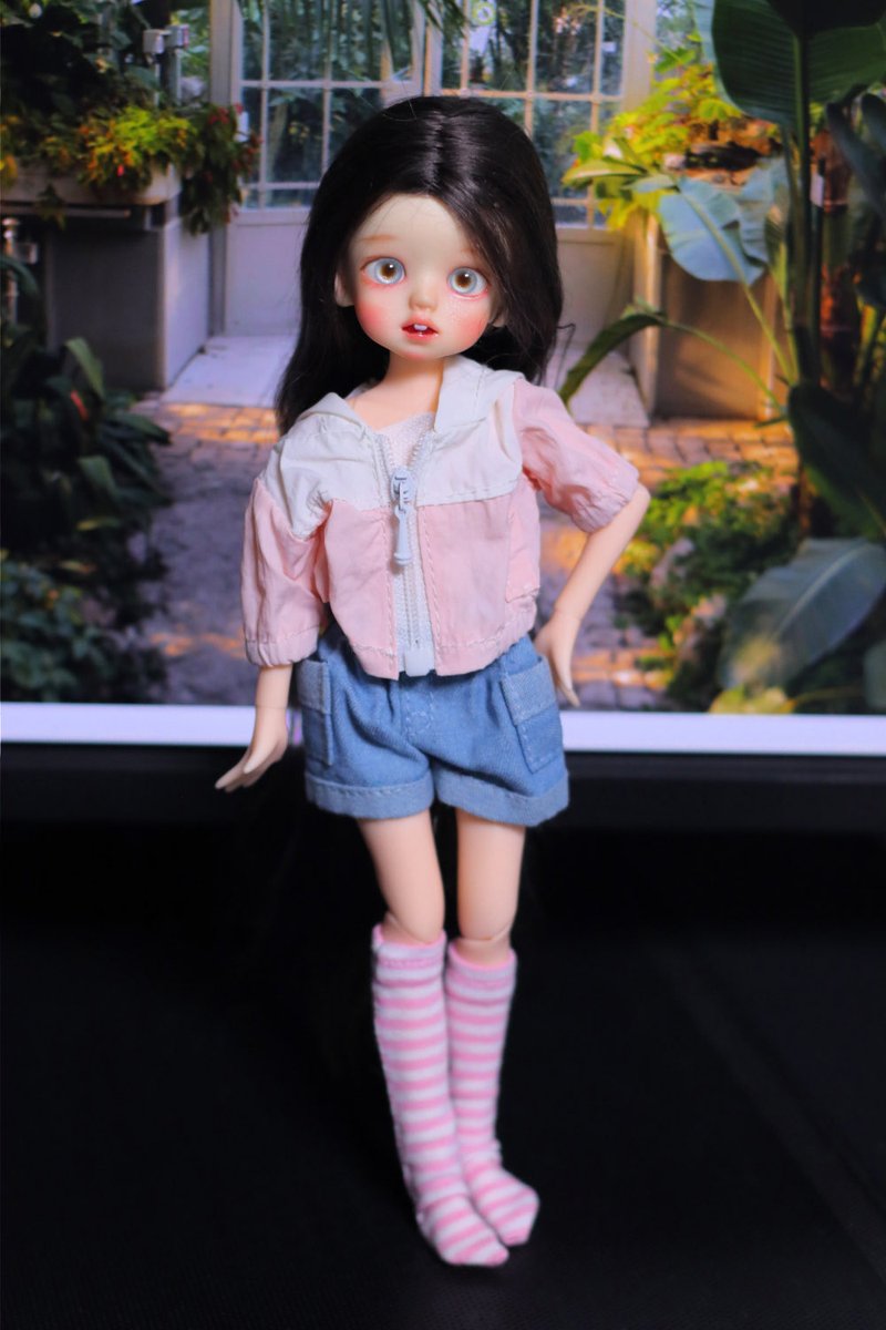 ✨이번 유성이들은 바디를 두가지를 사용해서 촬영했습니다(OB22, 퓨어니모 XS 여아바디) 
(퓨어니모 바디가 도착하면 자세한 바디비교 업로드 예정입니다)

😢이번 주문 이후에 유성 별설탕은 추가 제작이 예정없습니다

📦선제작된 인형이기에 배송기간은 1~3일이 예상됩니다
감사합니다!💗