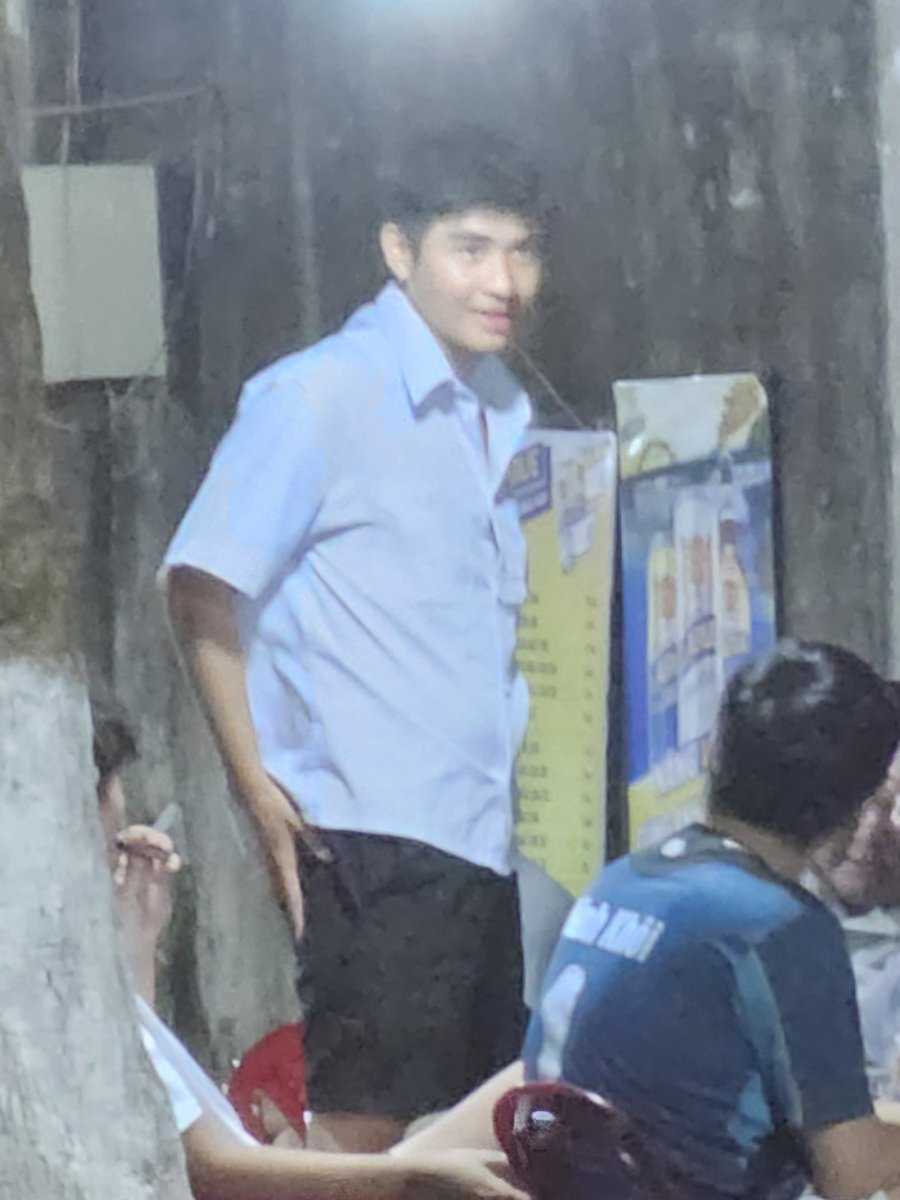 Bồn tiểu của trai tweet media